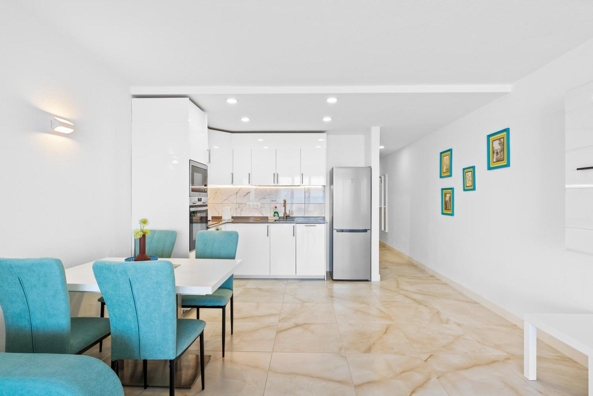 Neptuno Ocean View, Beach Line With Pool Puerto de Santiago  Exterior photo