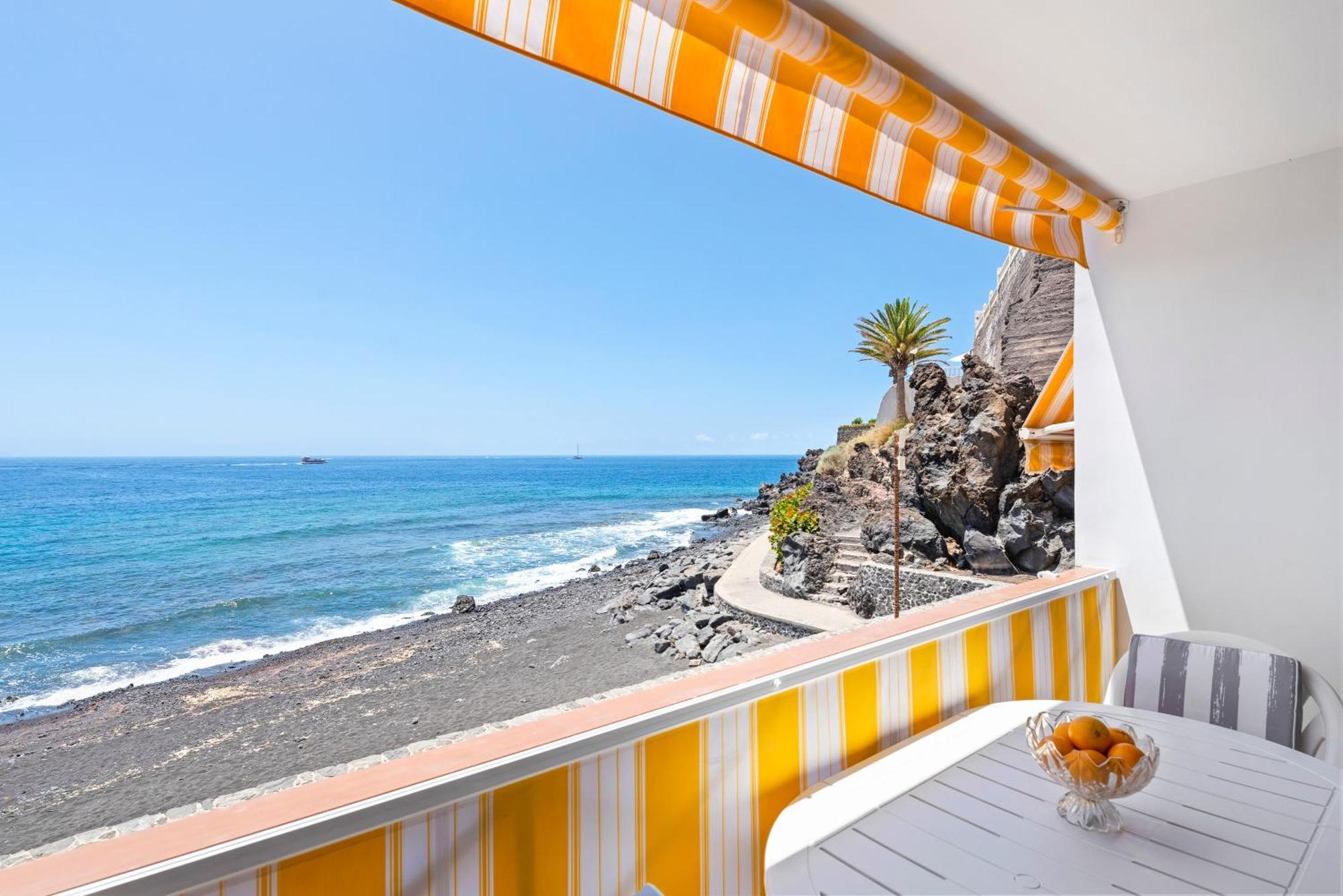 Neptuno Ocean View, Beach Line With Pool Puerto de Santiago  Exterior photo